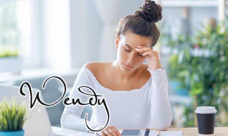 Wendy: Hoofdpijn na een dag werken? Productiviteitsexpert Björn Deusings geeft tips om werkstress te verminderen