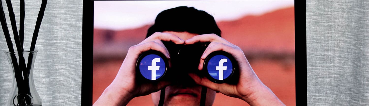 Collega's op Facebook